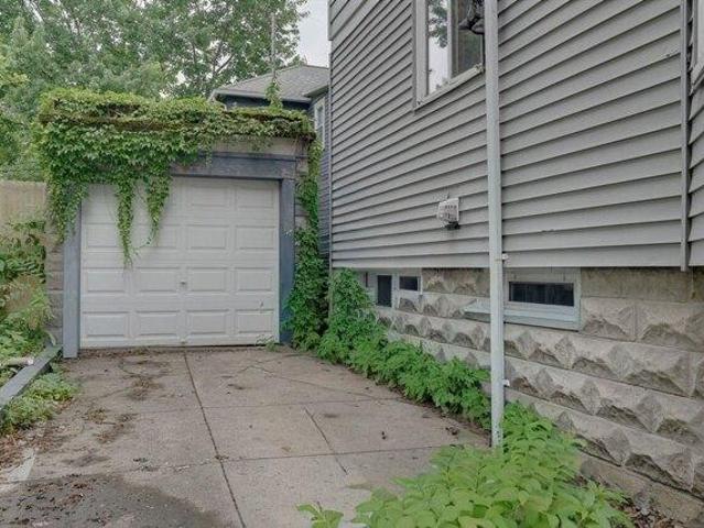 house with 6 bedroom, Somerville MA ES105383653