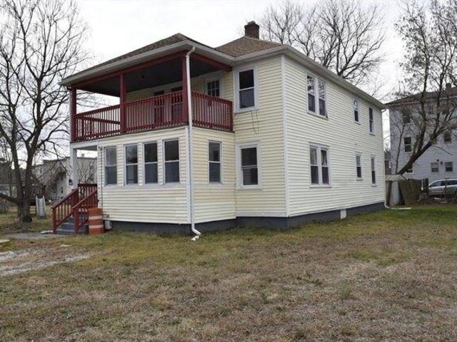 house with 6 bedroom, Southbridge MA ES103931886