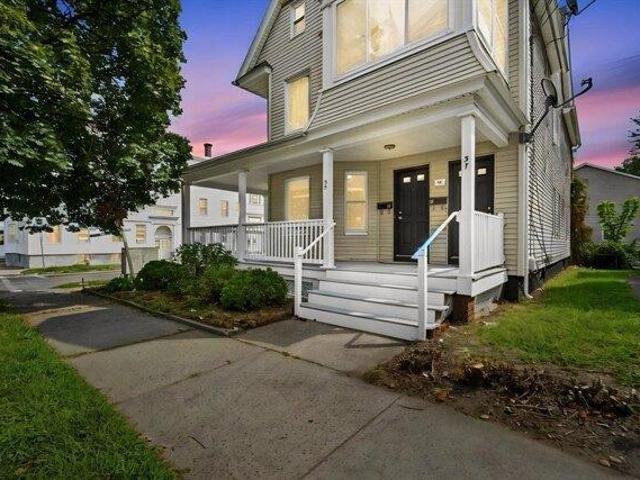 house with 6 bedroom, Springfield MA ES105276134