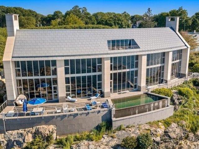 house with 6 bedroom, Swampscott MA ES105492797