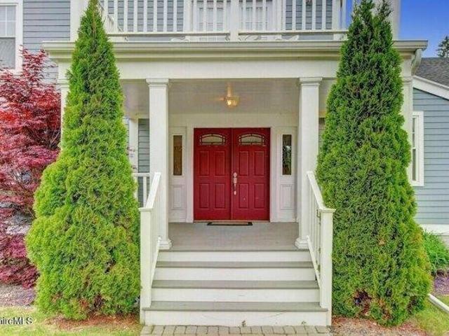 house with 6 bedroom, Stockbridge MA ES105441328