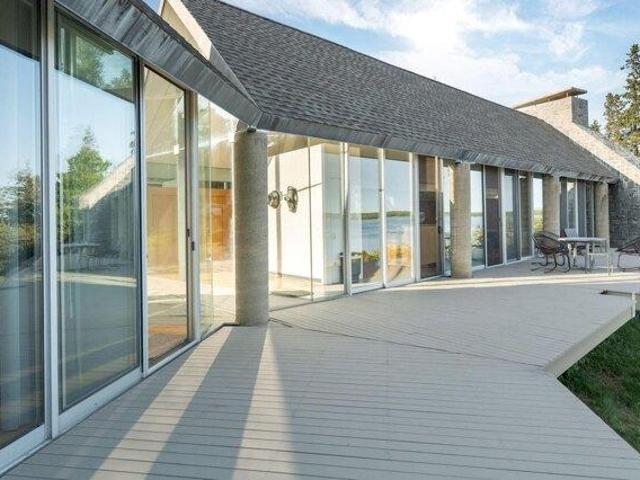 house with 6 bedroom, Surry ME ES105926293