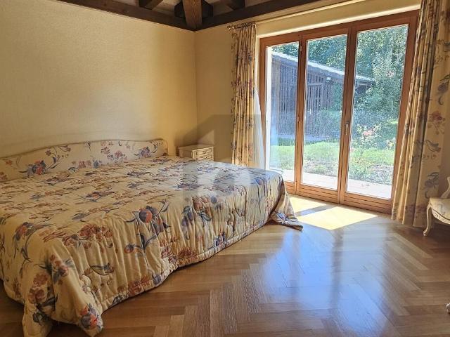 House with 7.5 rooms on sale in Bassecourt 311 m² | dreamo. Ch