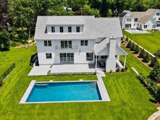 house with 7 bedroom, Westport CT ES105591815