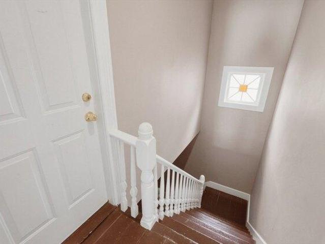 house with 7 bedroom, Worcester MA ES104351197