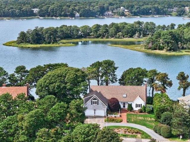 house with 7 bedroom, Dennis MA ES105957856