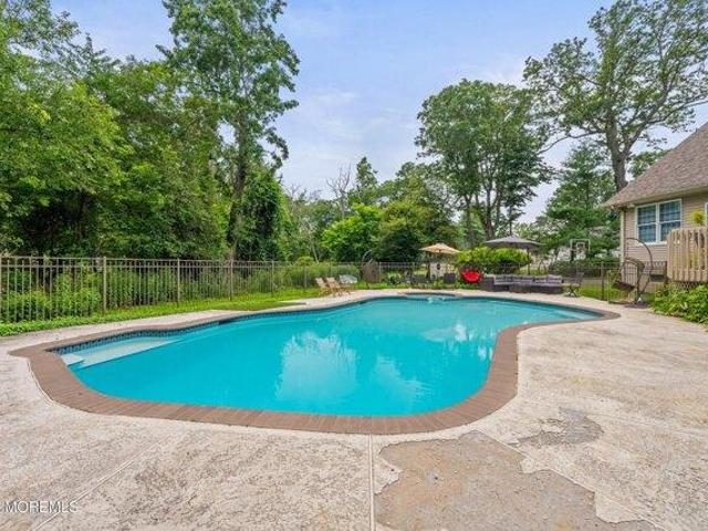 house with 7 bedroom, Eatontown NJ ES104443029