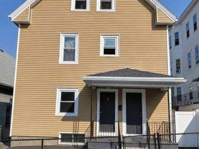 house with 7 bedroom, Everett MA ES105633446