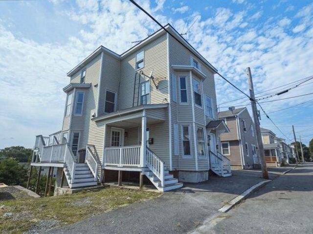 house with 7 bedroom, Gloucester MA ES105425014