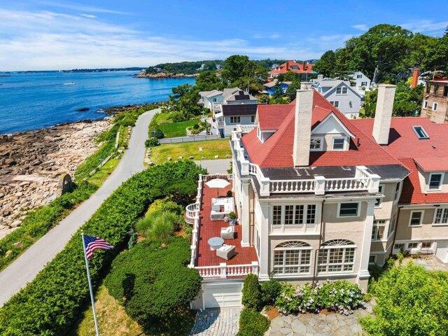 house with 7 bedroom, Gloucester MA ES105426858