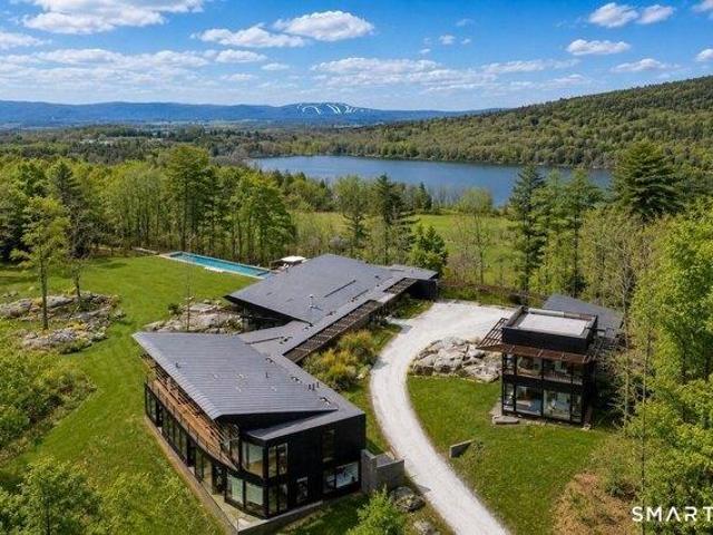 house with 7 bedroom, Great Barrington MA ES104566776