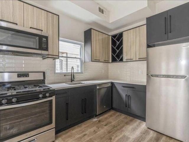house with 7 bedroom, Jersey City NJ ES105316097