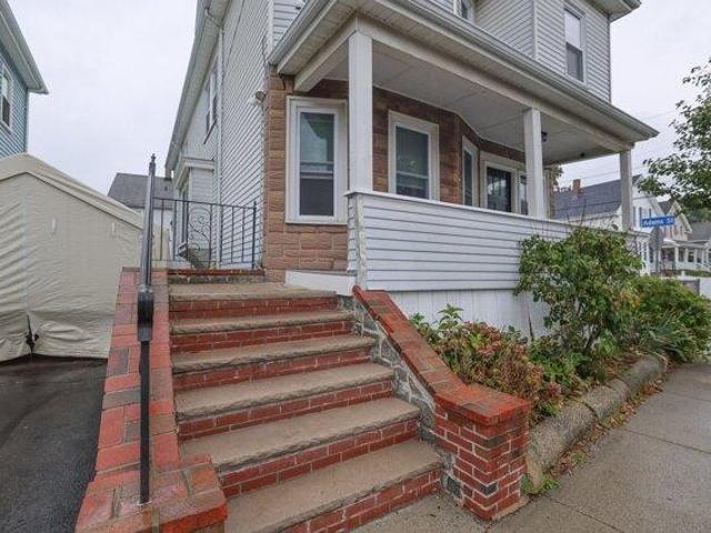 house with 7 bedroom, Malden MA ES105442988