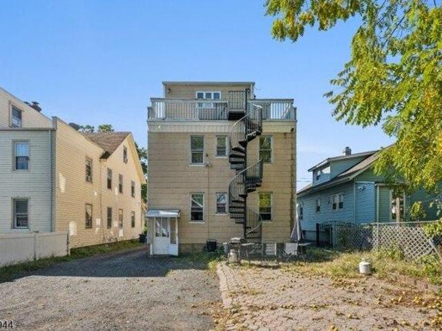 house with 7 bedroom, Maplewood NJ ES105233558