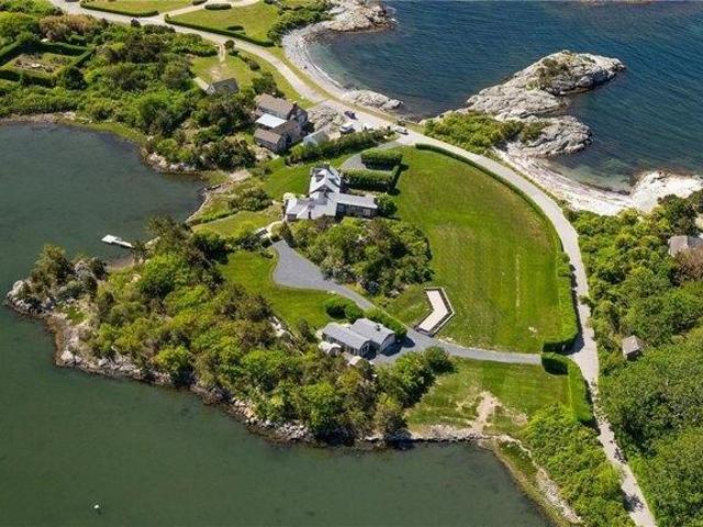 house with 7 bedroom, Newport RI ES105438924