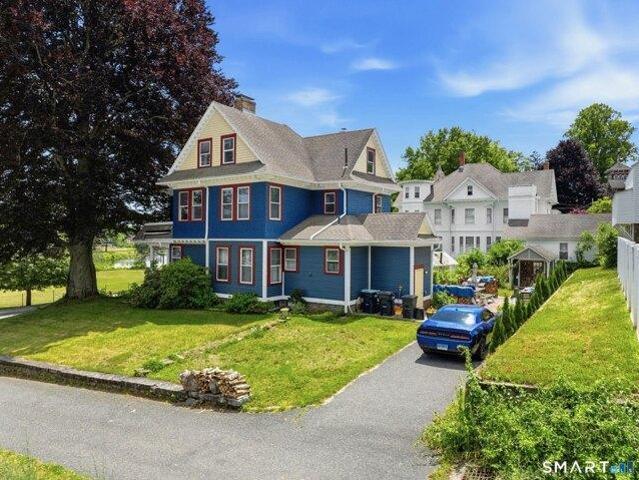 house with 7 bedroom, Putnam CT ES104376992