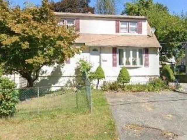 house with 7 bedroom, Ramapo NY DLS72692343