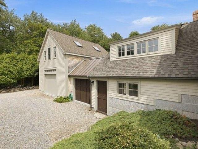 house with 7 bedroom, Scituate MA ES104849444
