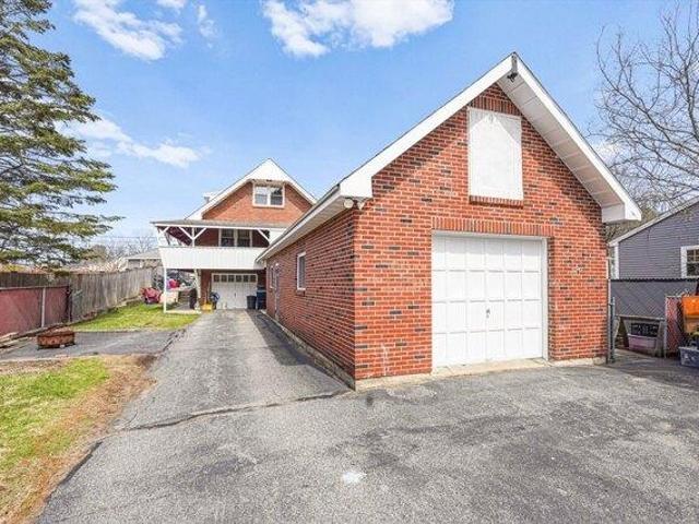 house with 7 bedroom, Shrewsbury MA ES105353040