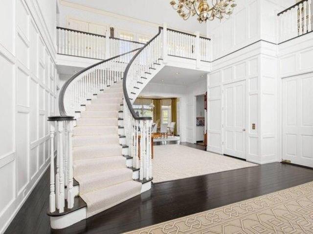 house with 7 bedroom, Southampton NY ES105289137