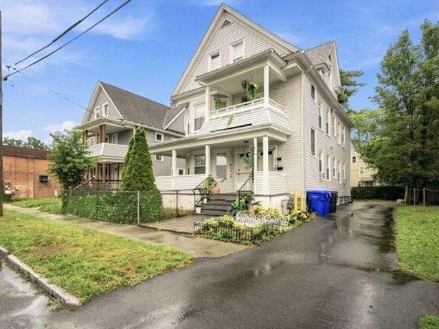 house with 7 bedroom, Springfield MA ES105230949