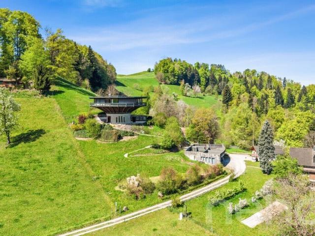 House with 7 rooms on sale in Neuheim 252 m² | dreamo. Ch