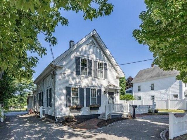 house with 8 bedroom, Abington MA ES104792383