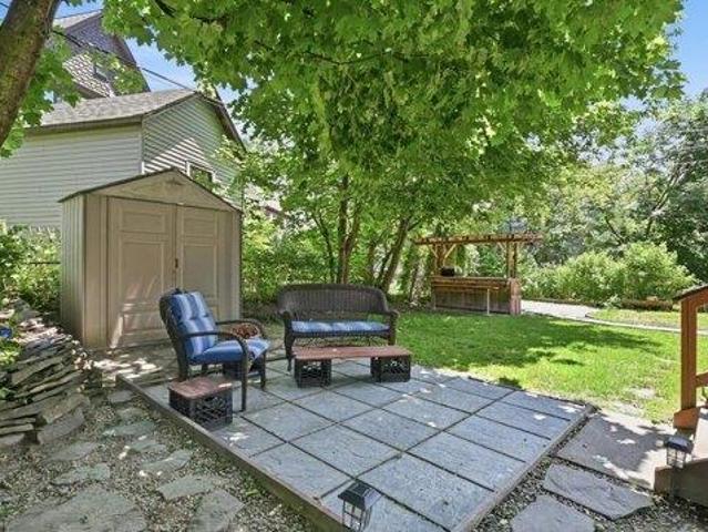 house with 8 bedroom, Amsterdam NY ES105291020