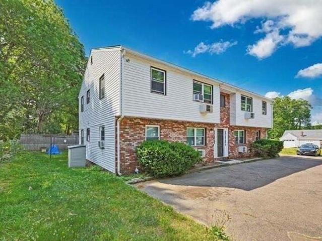 house with 8 bedroom, Attleboro MA ES104567041