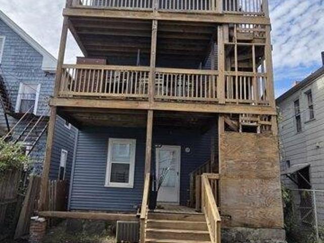 house with 8 bedroom, Boston MA ES105438457
