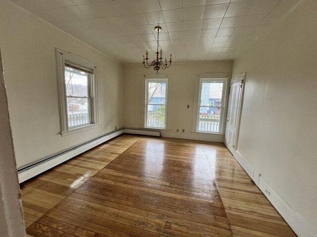 house with 8 bedroom, Brattleboro VT ES104043037