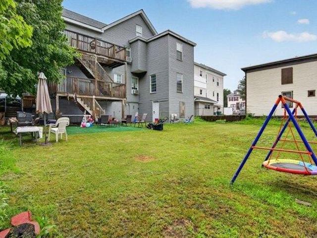 house with 8 bedroom, Fitchburg MA ES105316268