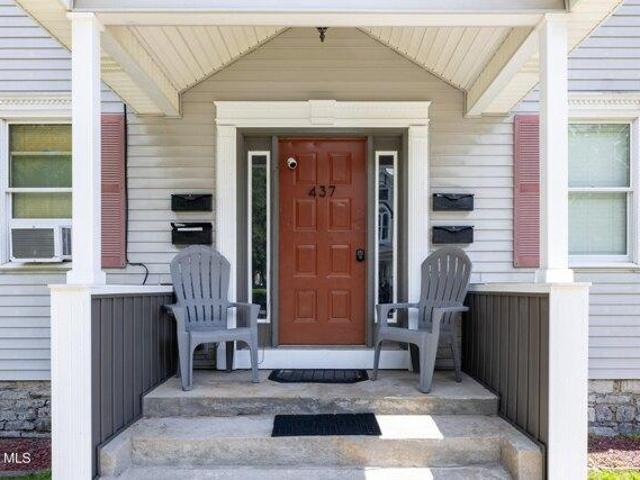 house with 8 bedroom, Glens Falls NY ES105288596