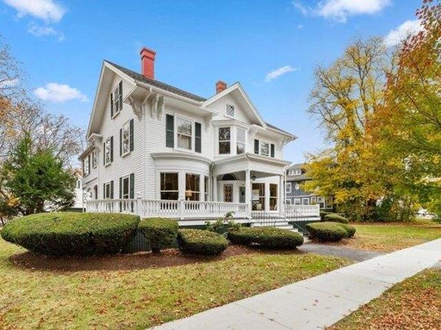 house with 8 bedroom, Lexington MA ES105534742