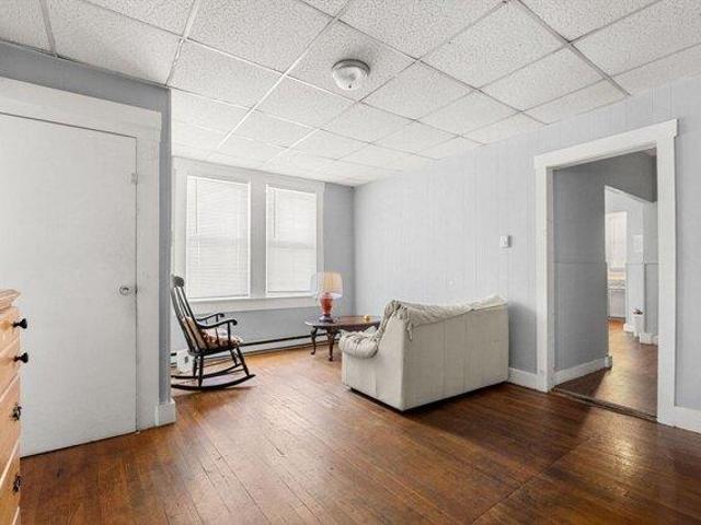 house with 8 bedroom, Lowell MA ES105367047