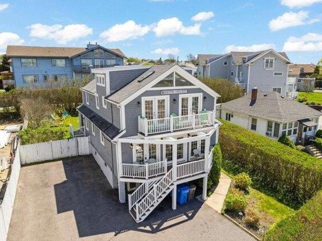house with 8 bedroom, Middletown RI ES105443355