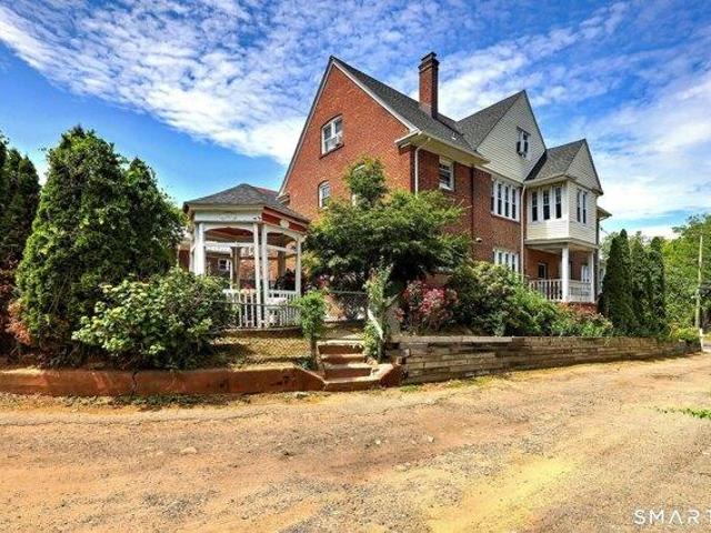 house with 8 bedroom, New Haven CT ES105532938