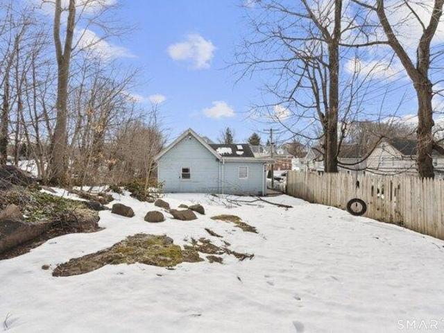 house with 8 bedroom, New Haven CT ES105587850