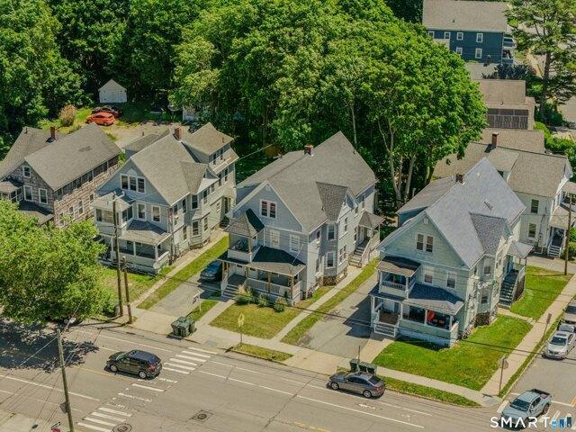 house with 8 bedroom, New London CT ES105441944