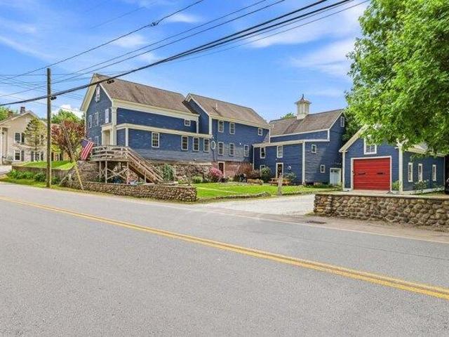house with 8 bedroom, Raymond NH ES105367251