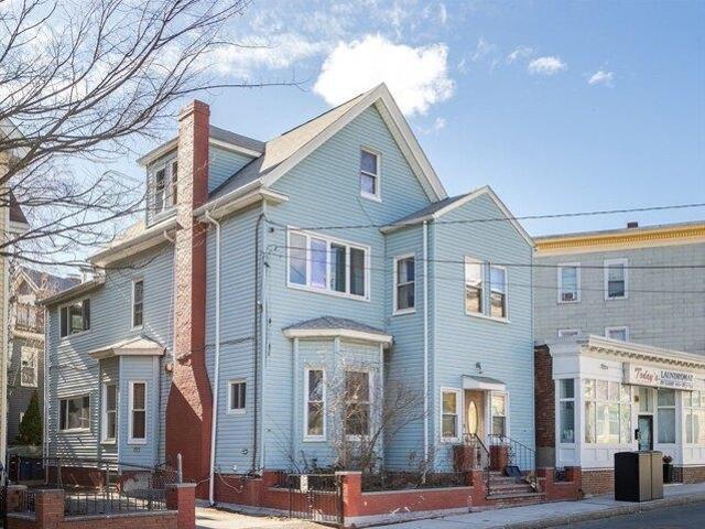 house with 8 bedroom, Somerville MA DS103434670