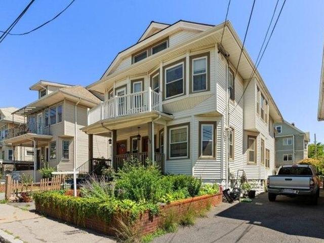 house with 8 bedroom, Somerville MA ES105423176