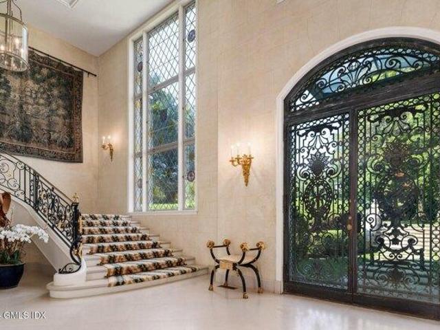 house with 8 bedroom, Stamford CT ES105516291