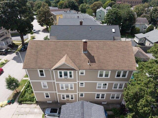 house with 9 bedroom, Worcester MA ES105400972