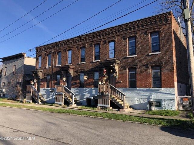 house with 9 bedroom, Amsterdam NY ES105288384