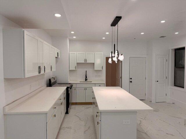house with 9 bedroom, Boston MA ES105586648
