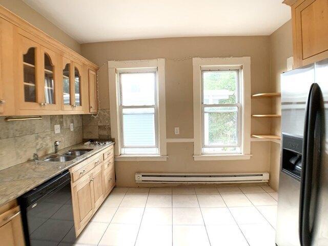 house with 9 bedroom, Boston MA ES105612858