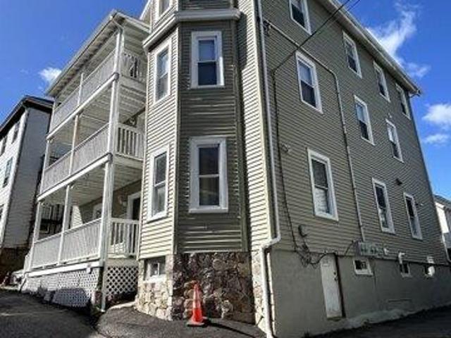 house with 9 bedroom, Brookline MA ES105512774
