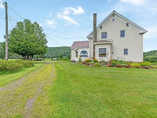 house with 9 bedroom, Canaan VT ES105590026