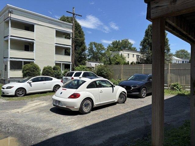 house with 9 bedroom, Chicopee MA ES104479522